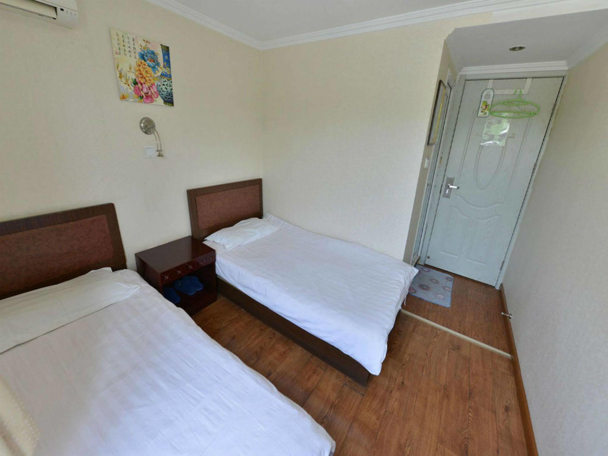 Beijing Sunrise Hostel Gulou Branch Exterior photo
